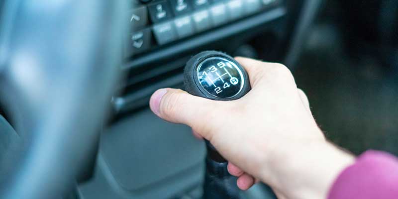 4 Signs Your Vehicle May Need Transmission Repair